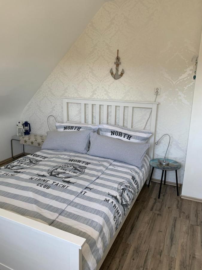Ferienwohnung mit Garten in Köln Exterior foto